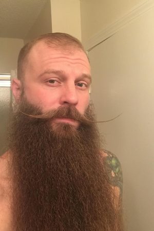 Après le dîner, j’allume mon téléphone Thibert - rencontre-Gay-Les Sables-d'Olonne